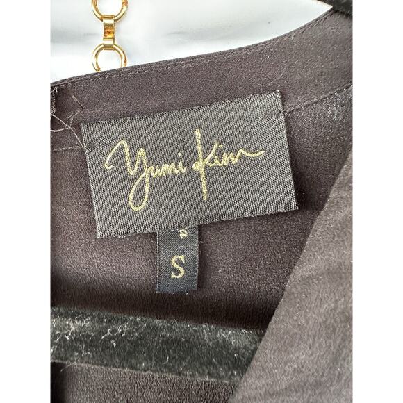 Yumi Kim 100% Silk Small Black Long Sleeve Romper V Neck Belted Low Cut - Picture 10 of 12